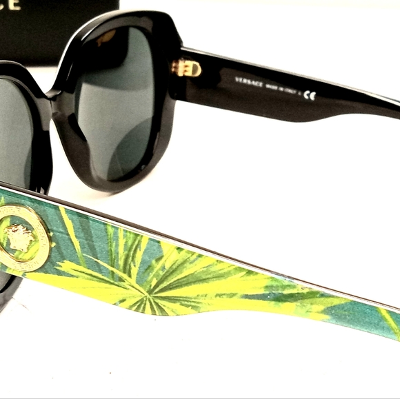 Versace Cat Eye Tropical Sunglasses 49087 New made in Italy. - Picture 3 of 6